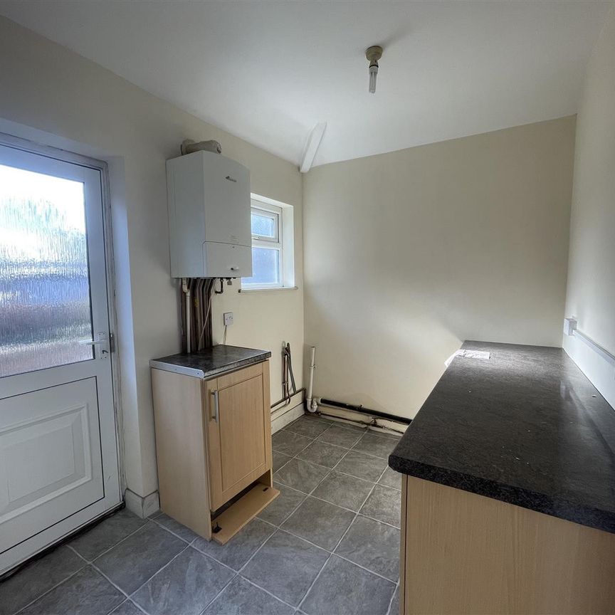 Craig Avenue, Manchester, M41 5PT - Photo 1