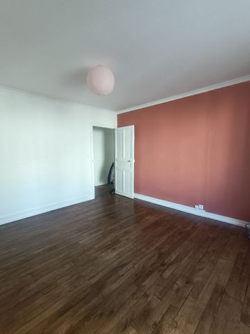 Location Appartement 4 pièces 93m² RENNES 35000 - Photo 5