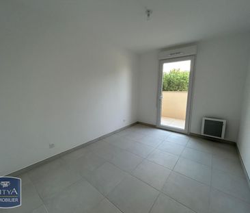 Location Appartement 4 pièces 84m² MONTEUX 84170 - Photo 2