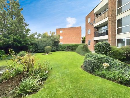 Two-Bedrooms Apartment - Photo 3