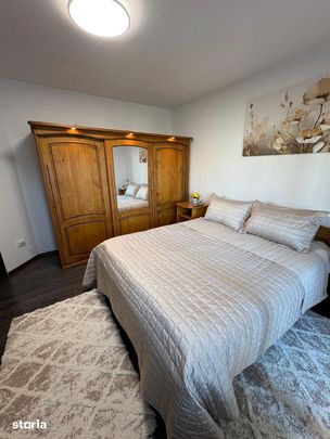 1 cam 33 mp zona garii et2/8 mob si utilat complet totul nou 380 euro - Photo 1