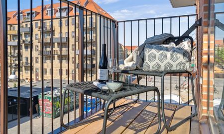 Møntmesterhus - Stor 3-værelses lejlighed med antan og stor lækker fælles tagterrasse - Foto 3