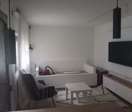 Studio/Γκαρσονιέρα για ενοικίαση - Φλώρινα, - Φωτογραφία 1