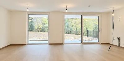 WUNDERSCHÖNE 4-Zimmer Mietwohnung mit Erstbezug, Fernblick & Fußbodenheizung - Photo 2