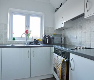 Uskvale Mews, Caerleon, Newport - Photo 6