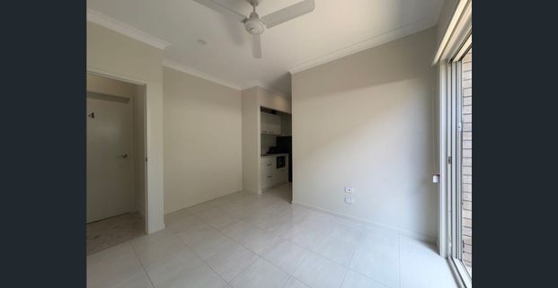 Simple Living - Photo 1