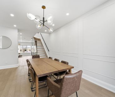 For Lease - 922 Fourth Street, Mississauga, Ontario - Photo 1