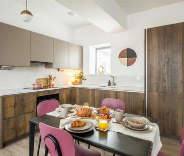 Gemini, Old Shoreham Road, Hove, BN3 - Photo 3