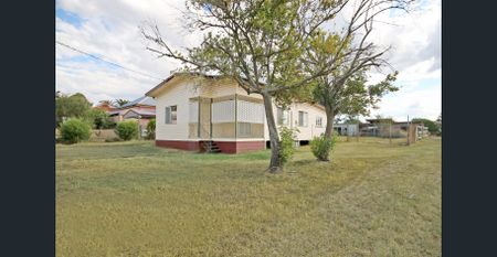 Great Location - Photo 3