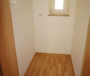 Moderner Grundriss + Laminat + Bezug ab 1.9.mögl. ! - Photo 1