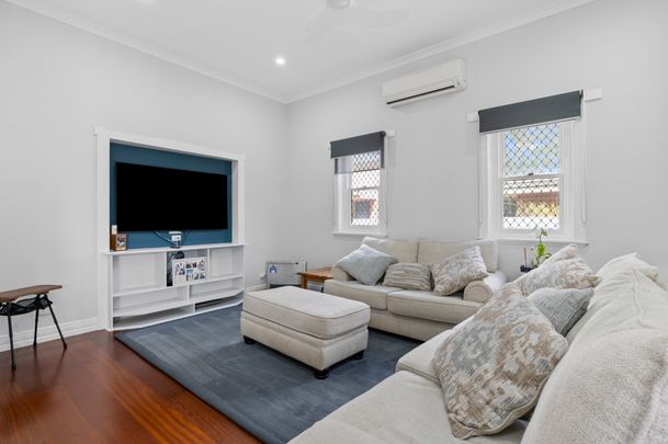 Spacious 4x2 Home In Hannans - Photo 1