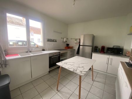 Location Appartement 2 pièces 70m² ST JEAN DE BRAYE 45800 - Photo 4