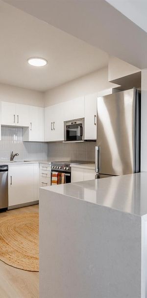 2 BR - 5311 Sherbrooke Ouest, Montréal - Photo 1