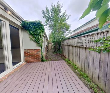 Spacious 2 Bedroom Villa - Photo 5