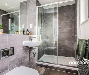 2 bedroom flat to rent - Photo 3