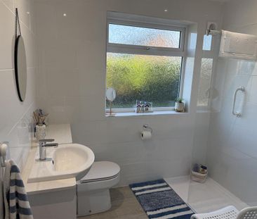 2 bedroom bungalow to rent - Photo 6