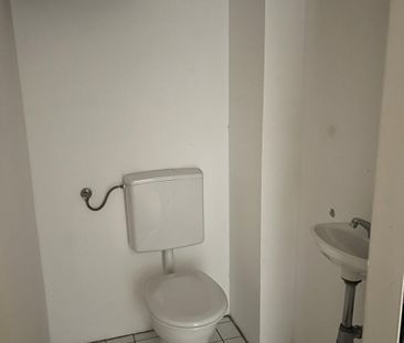 Prov. Frei - Ideale 3 Zimmer Wohnung, Küche möbliert, WG tauglich -... - Foto 1