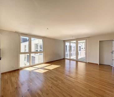 Superbe 2.5 sur Pérolles, moderne et spacieux ! - Photo 1