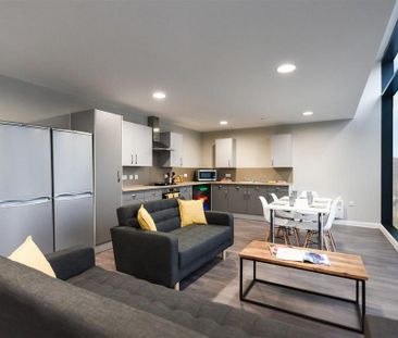 1 bedroom in a flat share to rent - Photo 5