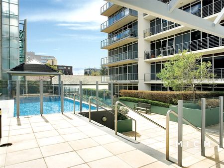 105/632 St Kilda Road - Photo 5
