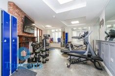 6Bed 6Bath *INC BILLS* Talbot Street, City Centre - Photo 1