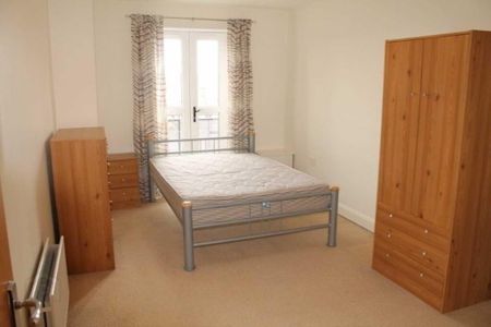 Apt 22, Chichester Building, Old Bakers Court, Belfast, BT6 8QX - Photo 2