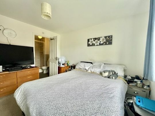 Colossus Way, Norwich - Photo 1