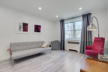 Condo for rent, Montréal (Côte-des-Neiges/Notre-Dame-de-Grâce) - Photo 2