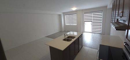 For Lease - 925 Douro Street, Stratford, Ontario - Photo 2