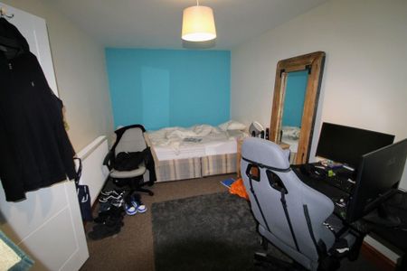 5 bedroom terraced house to rent - Photo 5