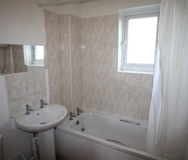 Weston-Super-Mare - Photo 4