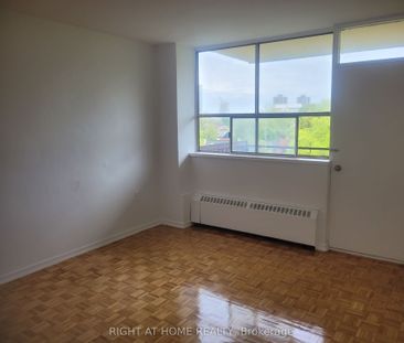191 St George Street #711 , - Photo 5