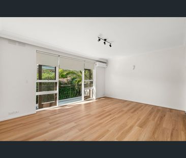 5/45 Disraeli Street, Kew, Vic 3101 - Photo 2
