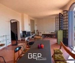 Location Villa - Photo 1