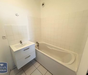 Location Appartement 2 pièces 45m² ANZIN 59410 - Photo 3