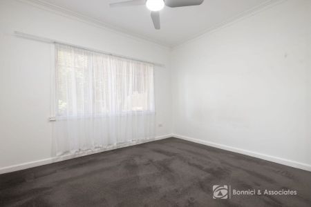 446 Rose Street, Lavington - Photo 3