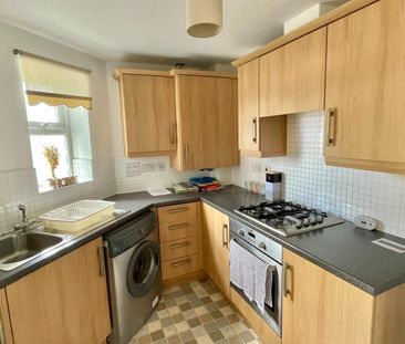 Huxley Court, Stratford-upon-Avon - Photo 2