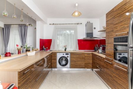 Casa finisata tip duplex, GARAJ, 3 dormitoare, 2 bai, str. C - Photo 5