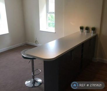 3 bedroom flat to rent - Photo 5