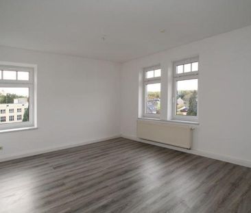 Schöne Wohnung mit Dusche und Wanne... - Photo 1