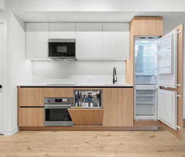 For Lease - 35 Parliament Street Unit# 518, Toronto, Ontario - Photo 1