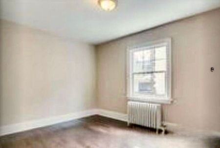 For Lease - 69 Lawrence Avenue Unit# Main, Toronto, Ontario - Photo 4