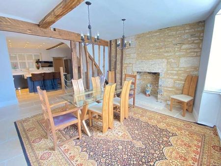 Church Street, Tetbury, Gloucestershire, GL8 - Photo 4