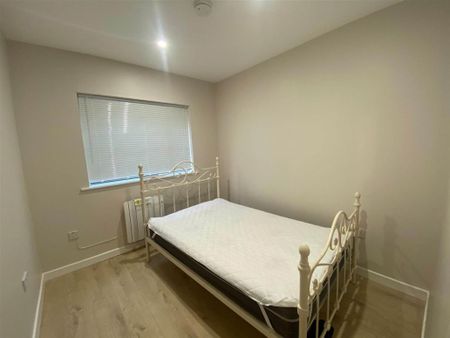 Lower Main Street, 15 F, Letterkenny, County Donegal - Photo 2