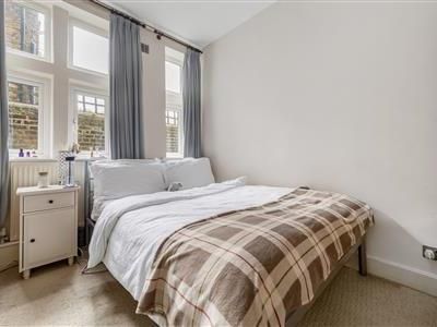 Hazelbourne Road, SW12 - Photo 5