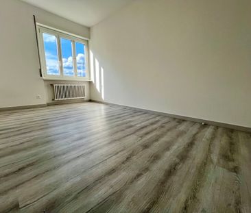 Moderno 3.5 locali completamente ristrutturato a Chiasso - Foto 3