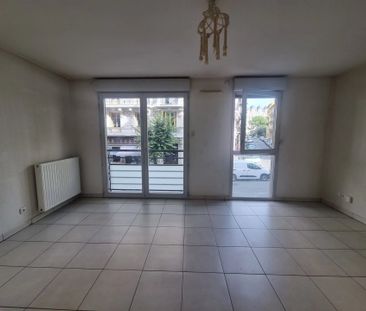 Location Appartement 2 pièces 48m² NICE 06000 - Photo 6