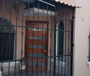 Casa en Avenida Belén, Lomas De San Pedrito, Delegación Epigmenio G... - Photo 1
