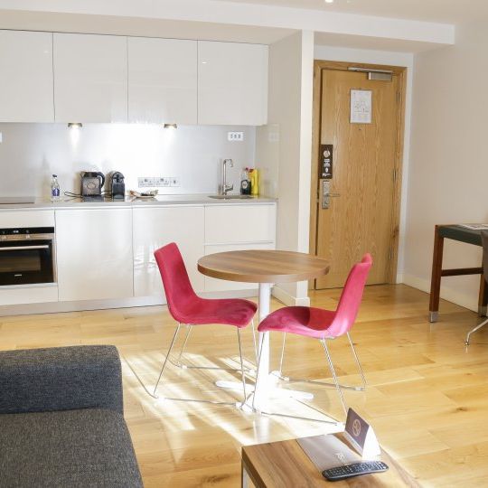 1-bedroom apartment for rent in Donnybrook, Dublin - Photo 1