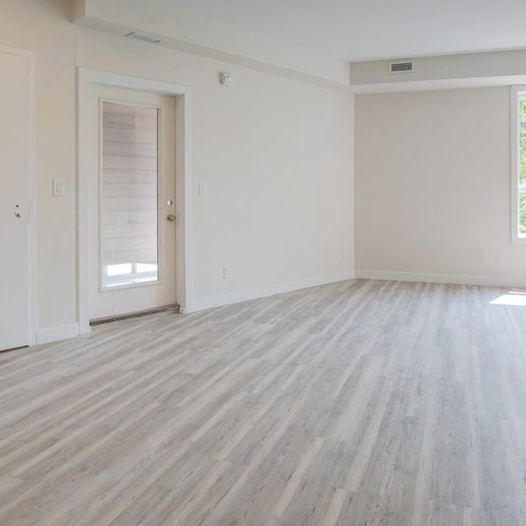 206-18 Picardy Place, Winnipeg, MB - Photo 1